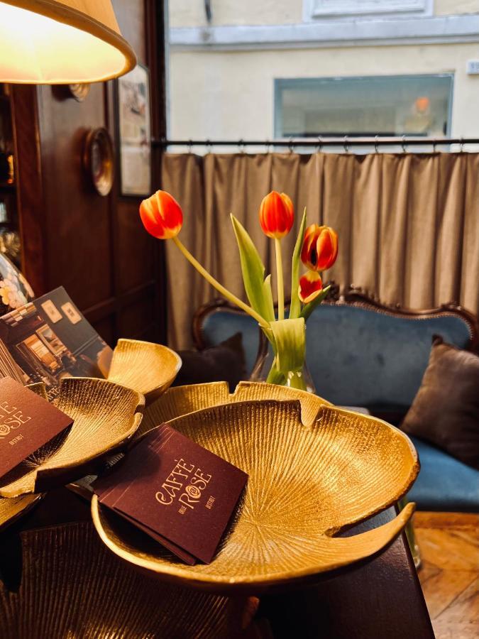 Caffe Delle Rose Les Chambres 韦尔巴尼亚 外观 照片