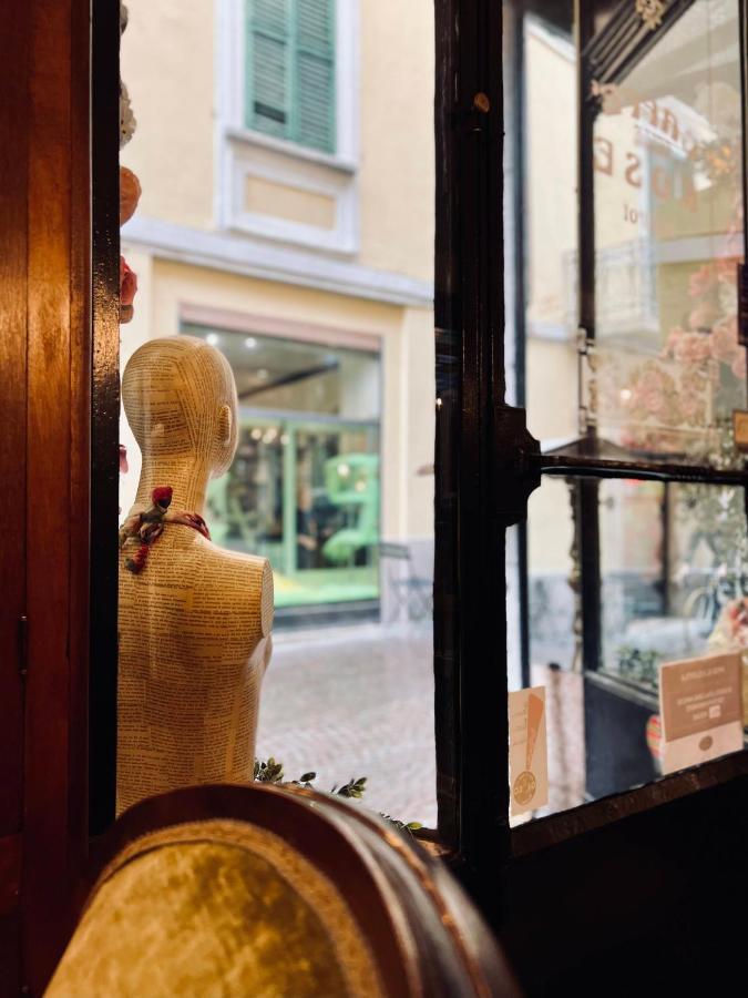 Caffe Delle Rose Les Chambres 韦尔巴尼亚 外观 照片